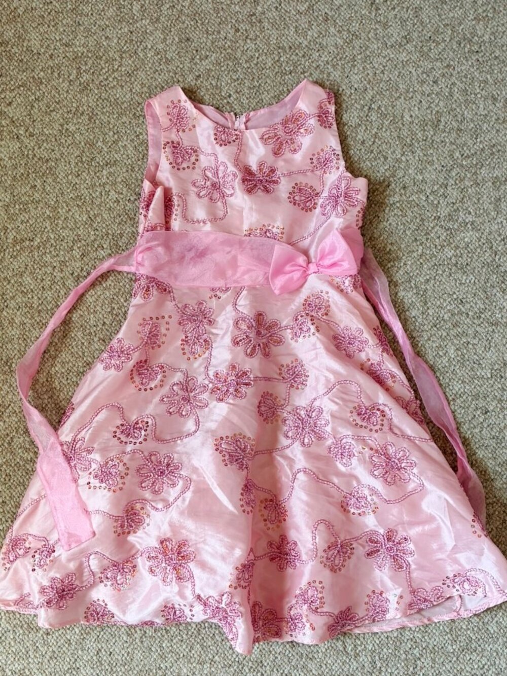 Rare Editions girls size 10.5 Pink Sequined Flared Floral Formal Dress